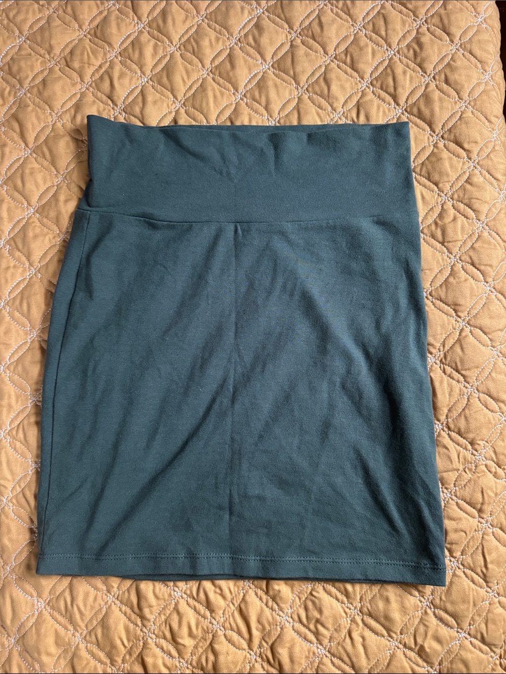 Charlotte Russe Army Green skirt